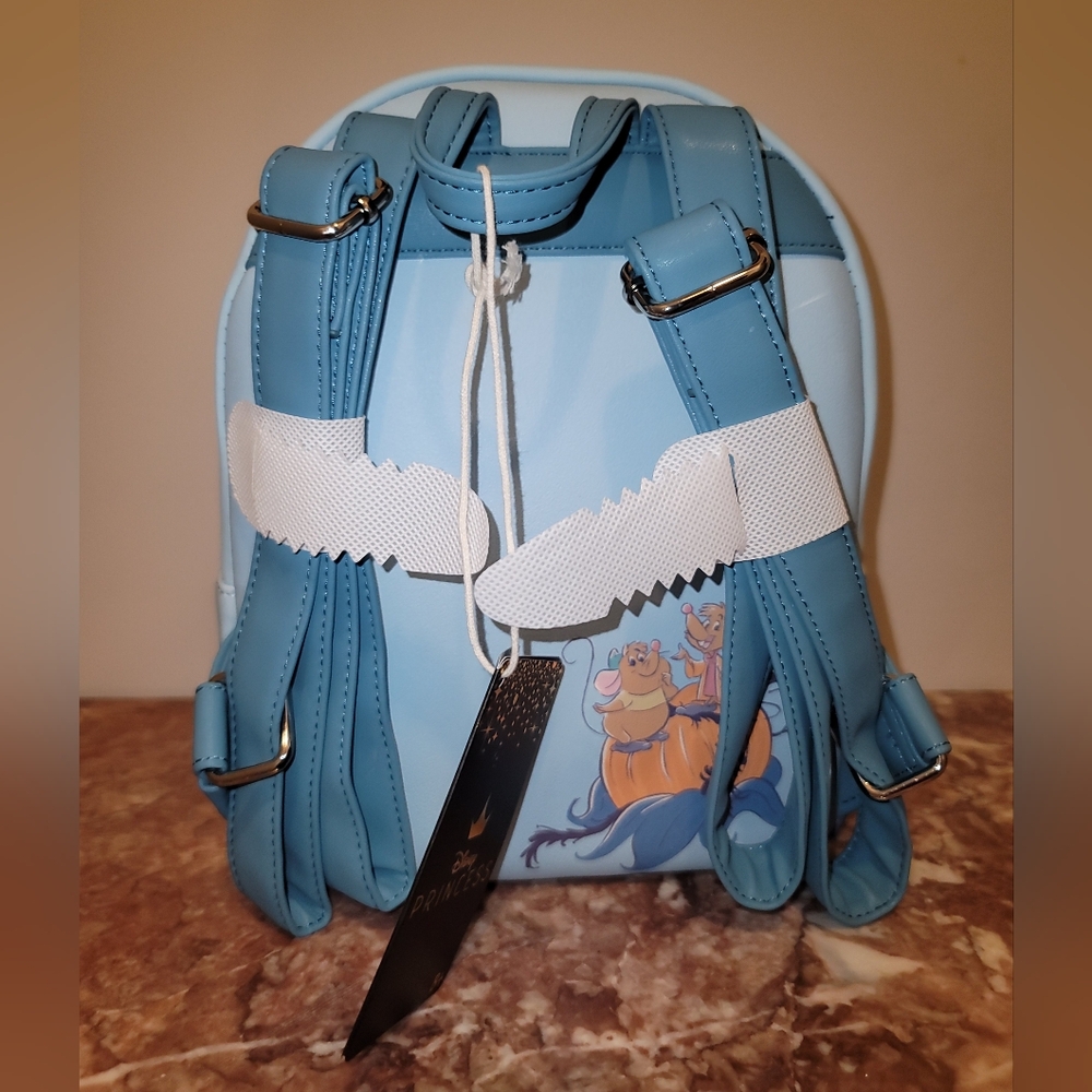 NWT Loungefly Disney Cinderella Ball Gown Mini Backpack - Picture 8 of 10
